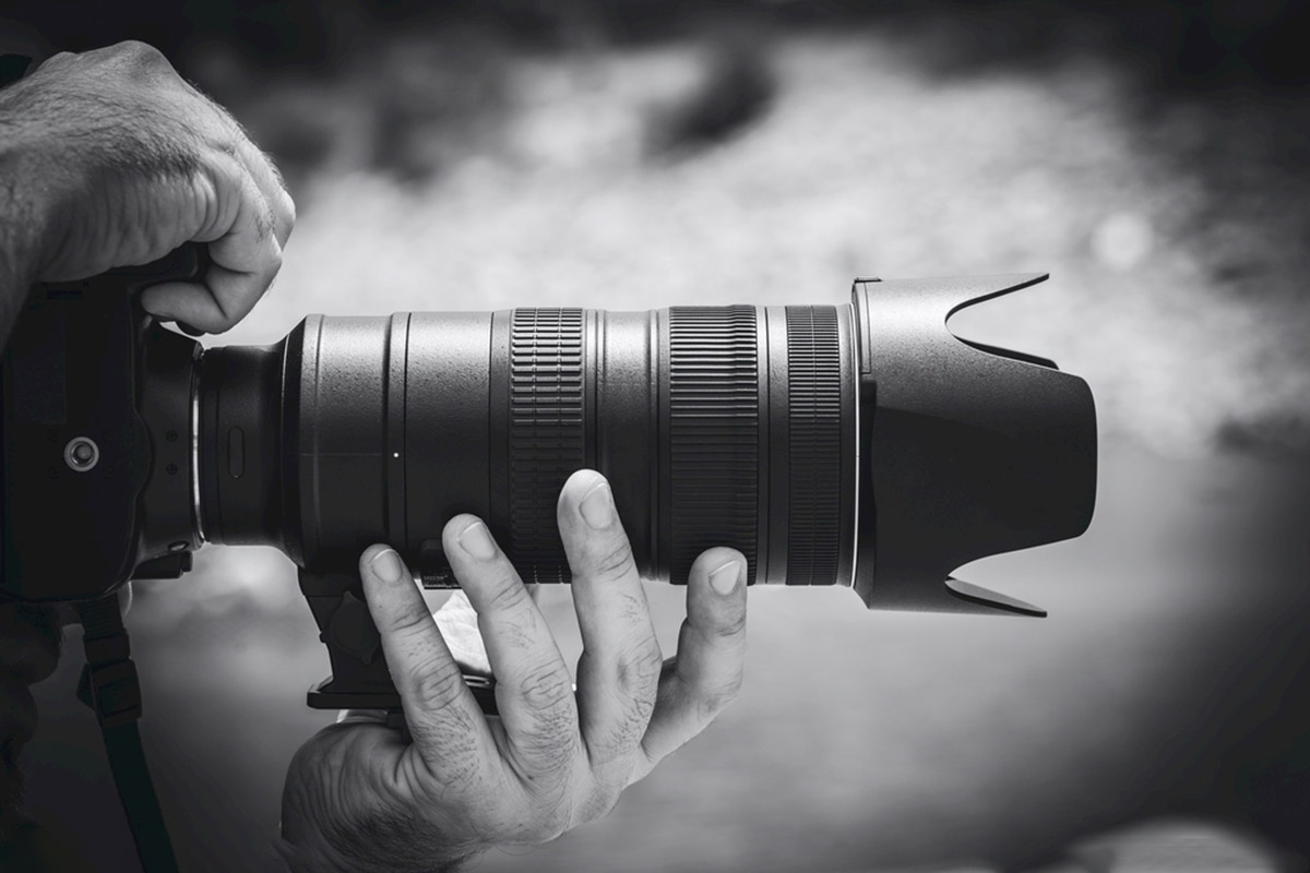 随着科技的飞速发展，数控雕刻机在各行各业的应用越来越广泛。