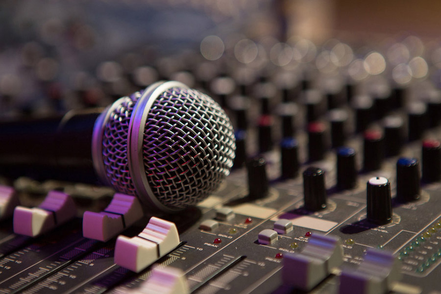 陶瓷雕铣机在半导体行业里用途有哪些